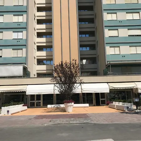 Apartment Grattacielo Royal Palace *